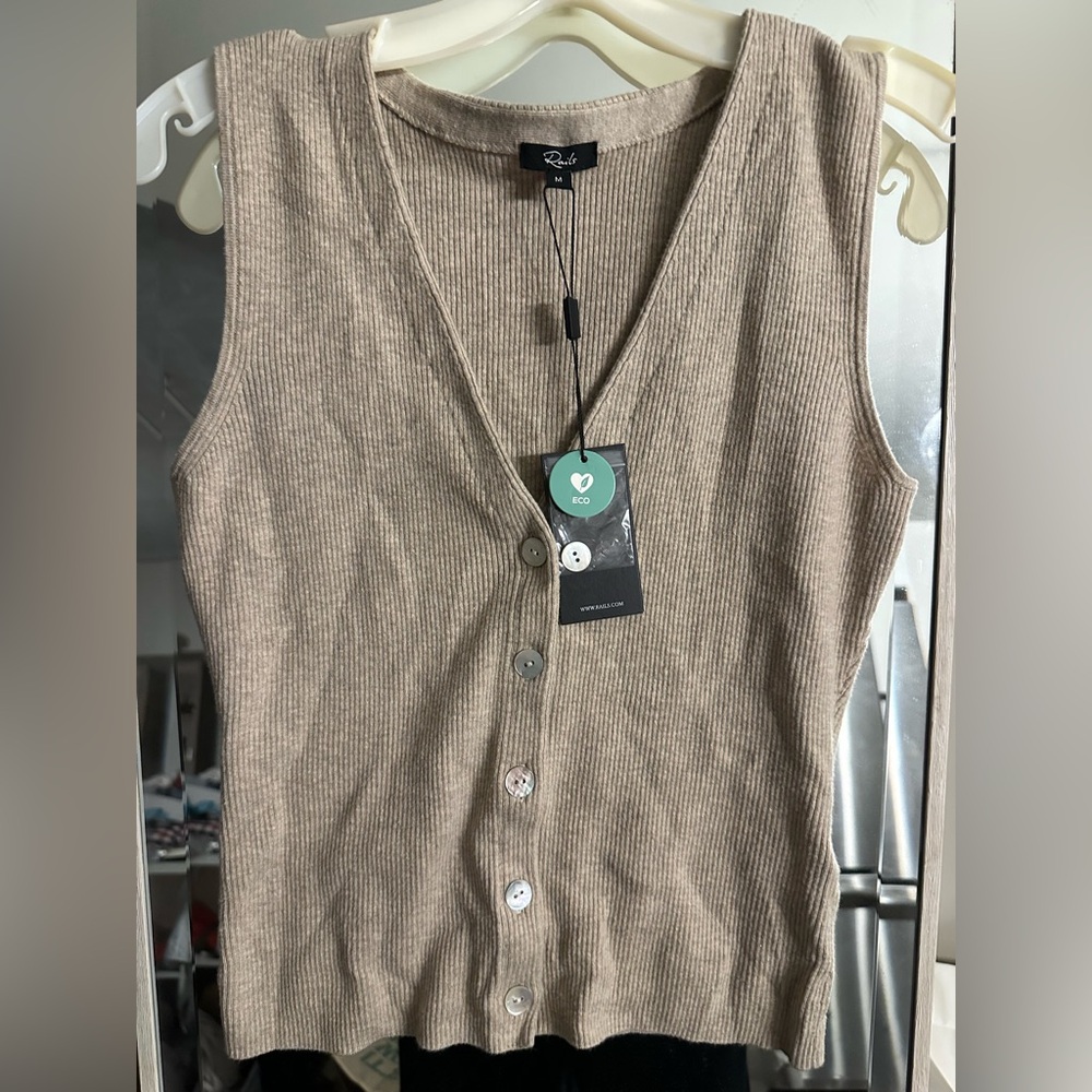 NWT Rails Rosa Button Vest Eco Collection in Oatmeal - M - Picture 8 of 10